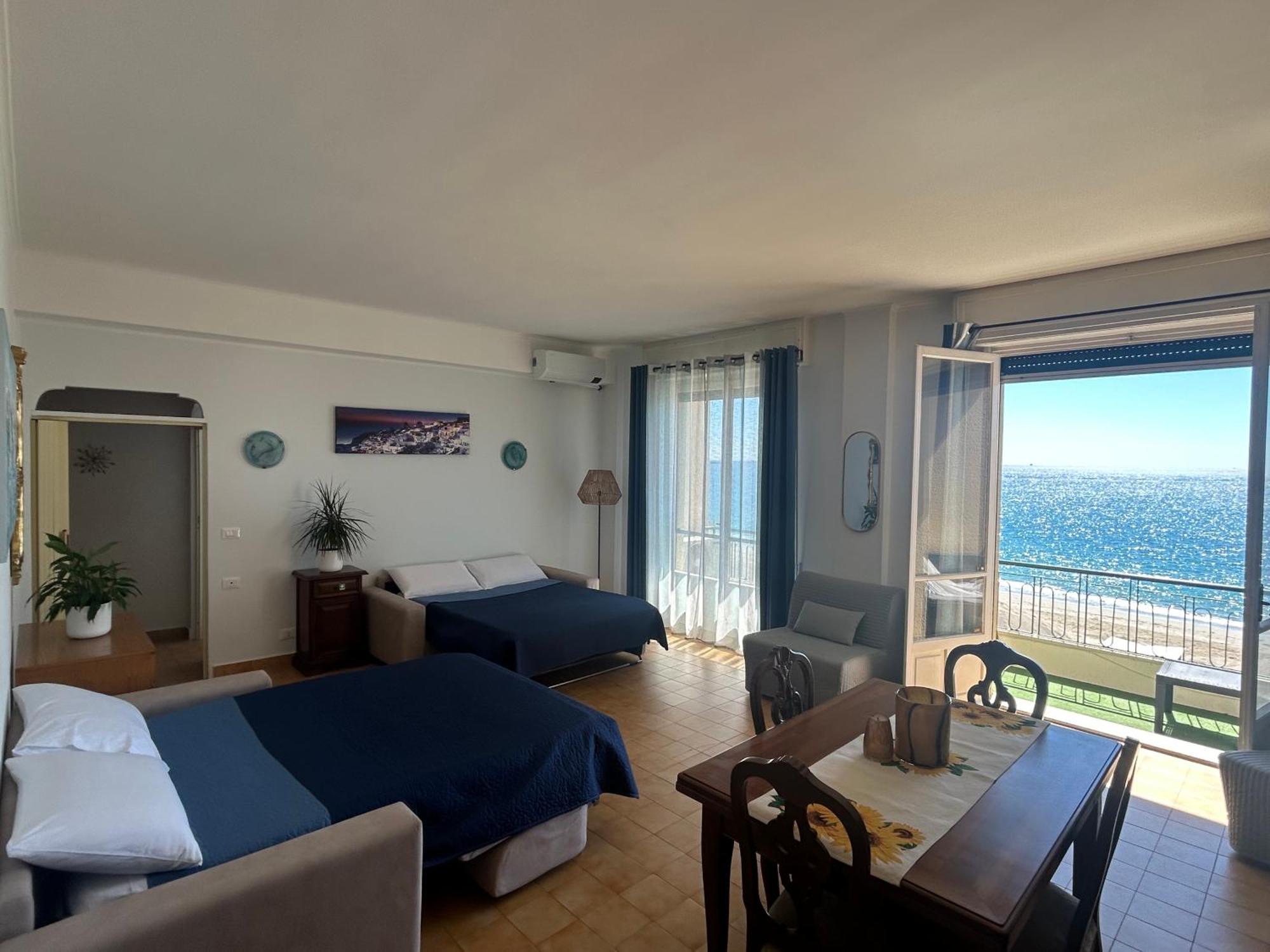 Appartement Vista Mare Savone Extérieur photo