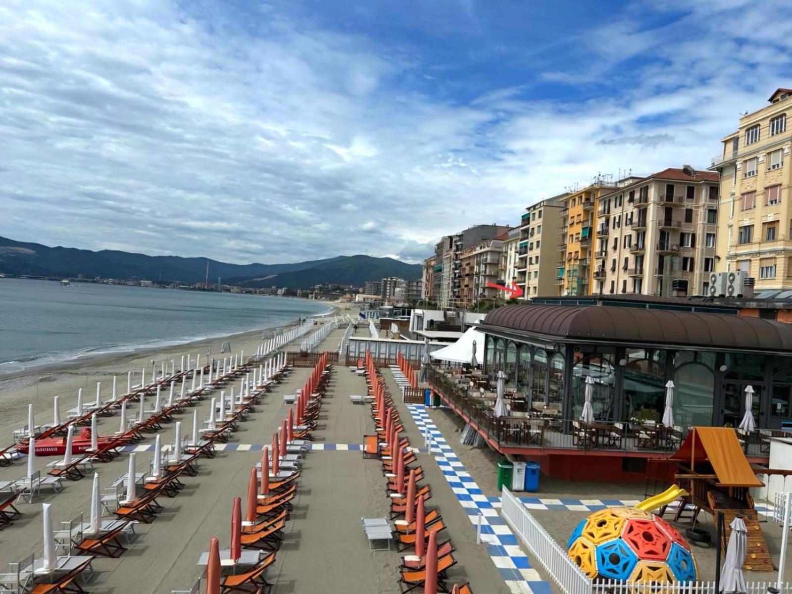 Appartement Vista Mare Savone Extérieur photo